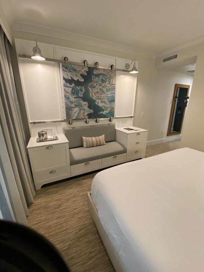 The Shepherd Hotel Downtown เคล็มสัน ภายนอก รูปภาพ